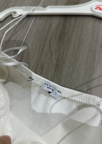 Fırfırlı Beyaz Keten Mini Büstiyer - Görsel 3