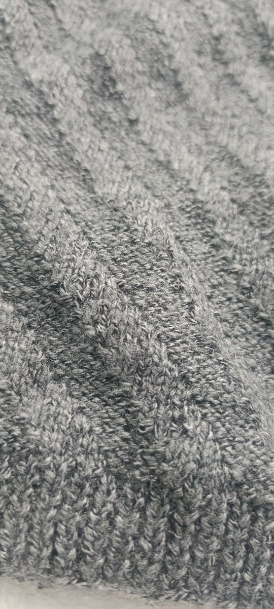 Gri V Yaka Triko Kadın Süveter - Görsel 4