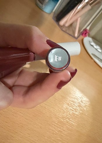 Bee Beauty Beaulis zip it likit mat ruj