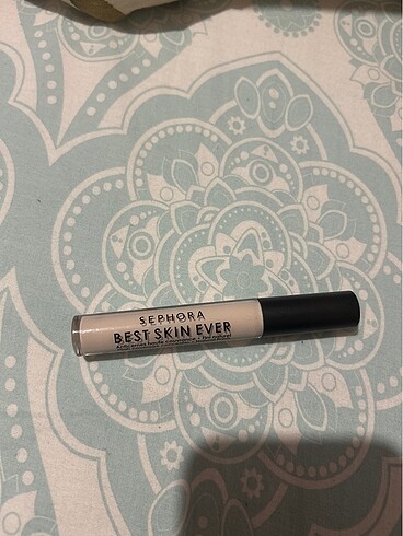Sephora best skin ever kapatıcı 03