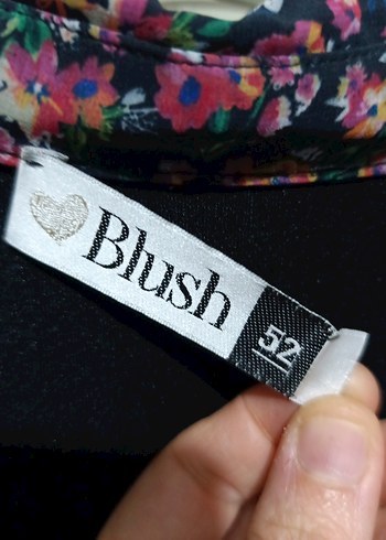 Çiçek Desenli Piliseli Uzun Elbise - Görsel 2