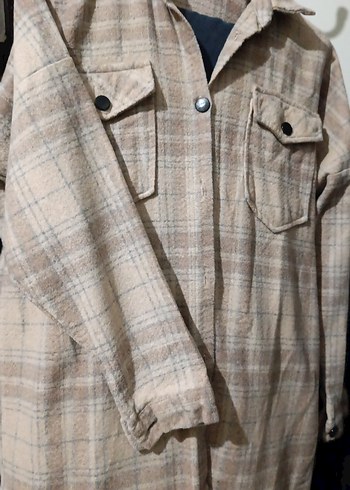 Bej Düğmeli Uzun Kollu Kadın Gömlek - Görsel 3