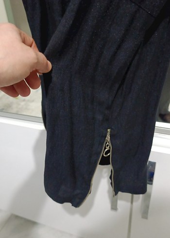 Siyah Fermuarlı Uzun Kollu Kadın Tunik - Görsel 3