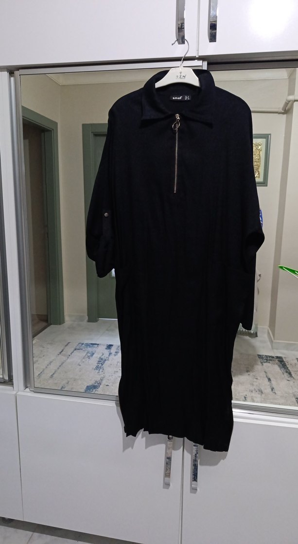 Siyah Fermuarlı Uzun Kollu Kadın Tunik - Görsel 4