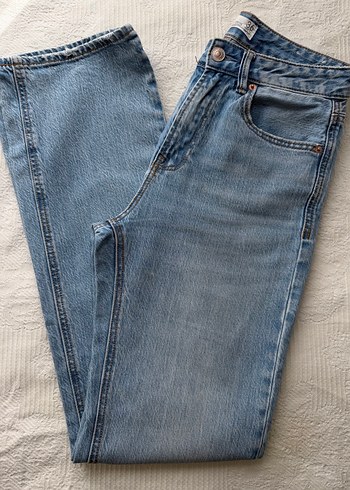 Stradivarius D98 Acik Mavi Straight Jean