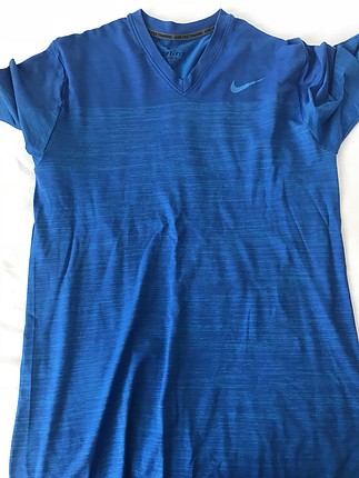 Nike Temiz kullanıldı yurtdışına çıkacağım için satıyorum