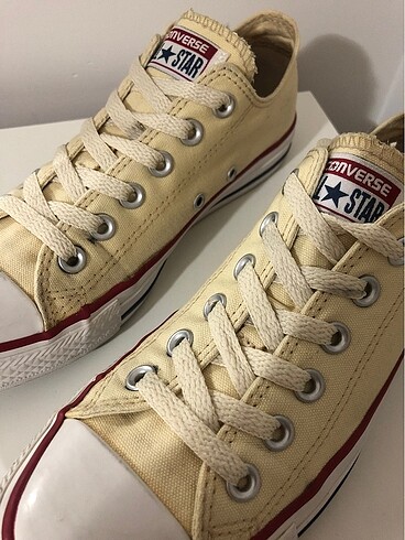 Krem Converse Ayakkabı