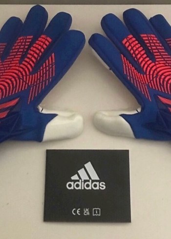 Adidas Predator Kaleci Eldiveni