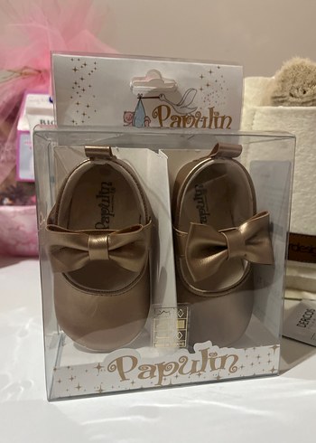 Kız Bebek Altın Rengi Fiyonk Detaylı İlk Adım Ayakkabısı - Görsel 6