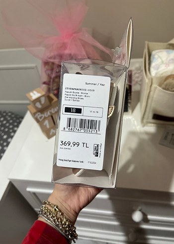 Kız Bebek Altın Rengi Fiyonk Detaylı İlk Adım Ayakkabısı - Görsel 4