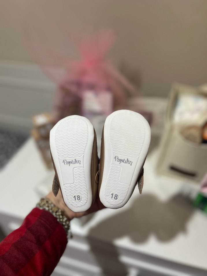 Kız Bebek Altın Rengi Fiyonk Detaylı İlk Adım Ayakkabısı - Görsel 3