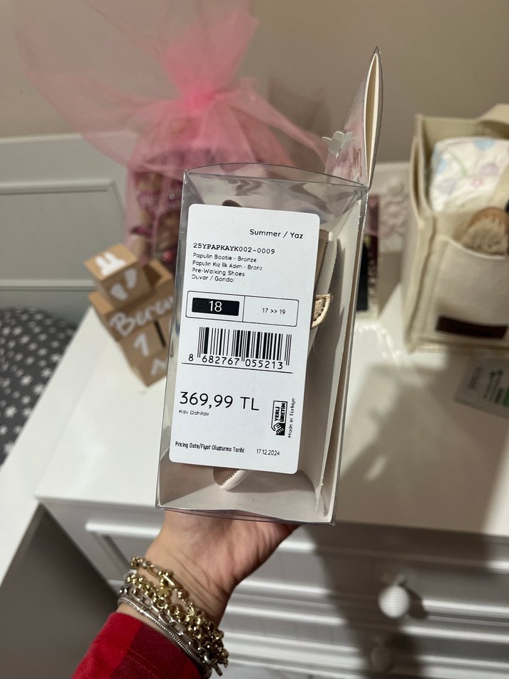 Kız Bebek Altın Rengi Fiyonk Detaylı İlk Adım Ayakkabısı - Görsel 4