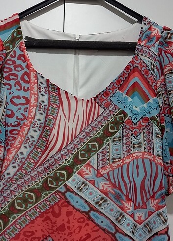 Renkli elbise - Görsel 2