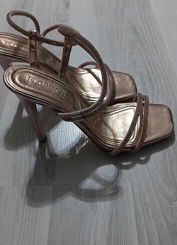 Rose topuklu sandalet  - Görsel 3