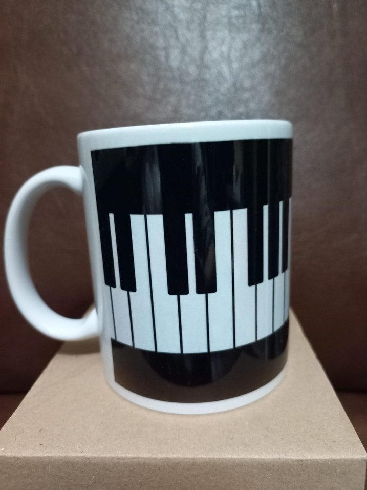 Piyano Tuşları baskılı  Kupa - Görsel 3