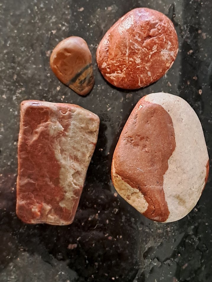 Farklı renk ve ebatlarda otantik taş - Görsel 3