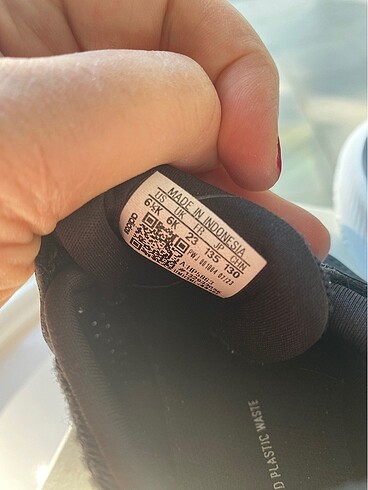 23 Beden siyah Renk Adidas spor ayakkabı