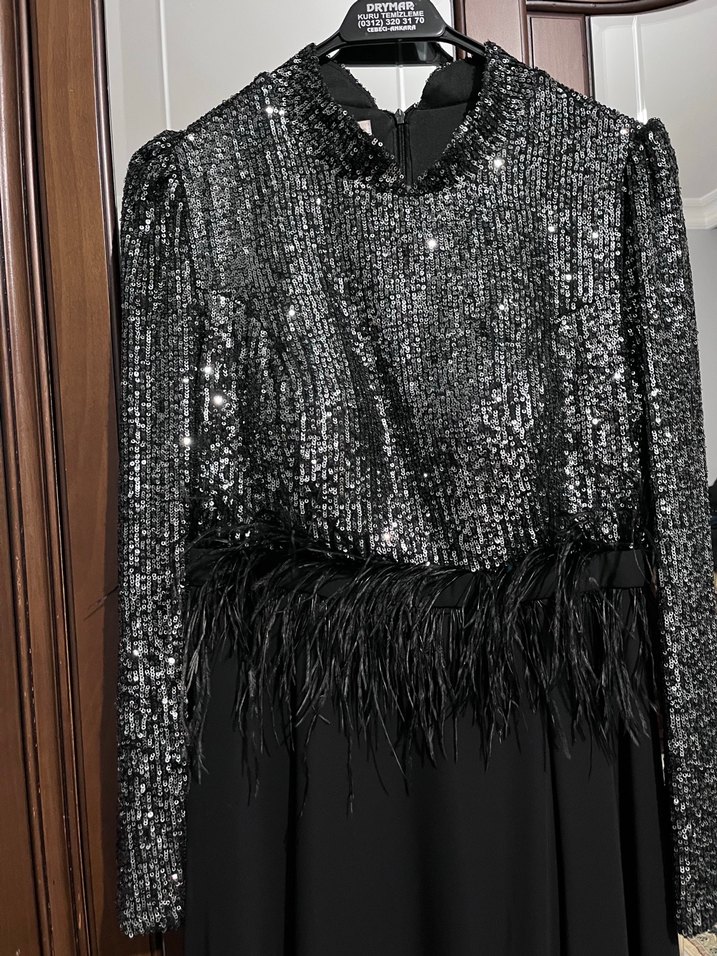 ASIL FİYATI 1500l 
Uzun Siyah tüllü Kadın Abiye Elbise - Görsel 2