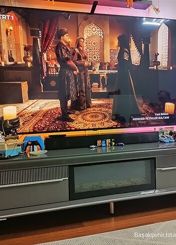 TV ünitesi şömineli