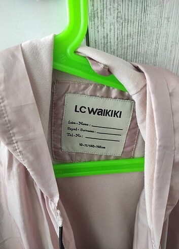 LC Waikiki Yağmurluk LCW