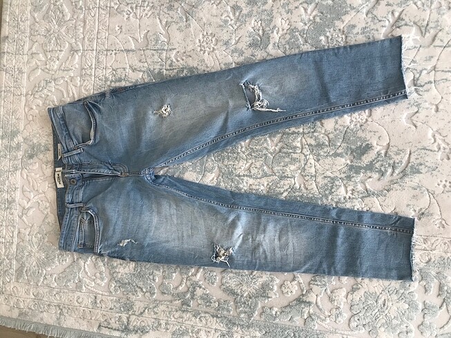 Bershka erkek jean