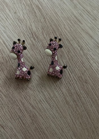 Pembe Zürafa Desenli Mini Küpe - Görsel 3