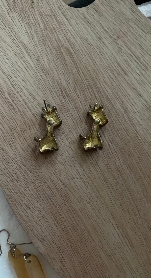 Pembe Zürafa Desenli Mini Küpe - Görsel 4