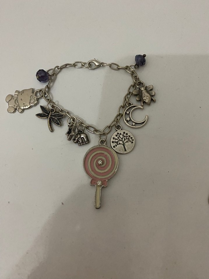 Mor Pastel Figürlü Zincir Bileklik - Görsel 3