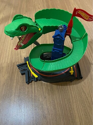  Beden Renk Hot wheels kobra seti