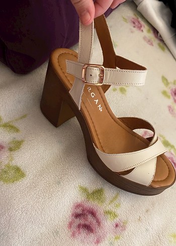 Bej Platform Topuklu Kadın Ayakkabısı - Görsel 2