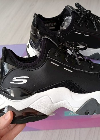 Skechers dlites spor ayakkabı - Görsel 2