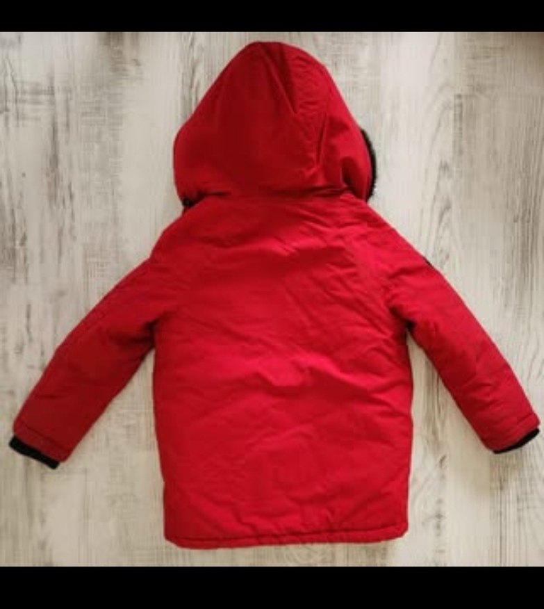 6-7 yaş kırmızı kapşonlu erkek çocuk mont - Görsel 3
