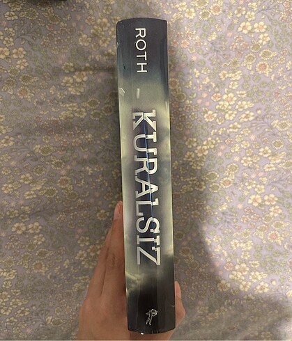  Kuralsız Veronica Roth