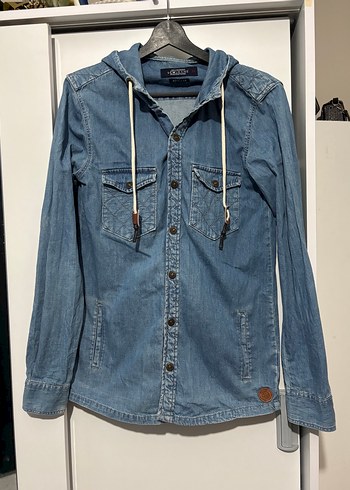 LC Waikiki Dugmeli Kapusonlu Mavi Denim Ceket