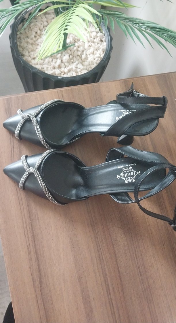 siyah taşli abiye topuklu ayakkabi - Görsel 5