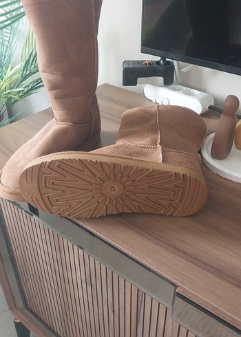 Kahverengi Süet Kadın bot - Görsel 3