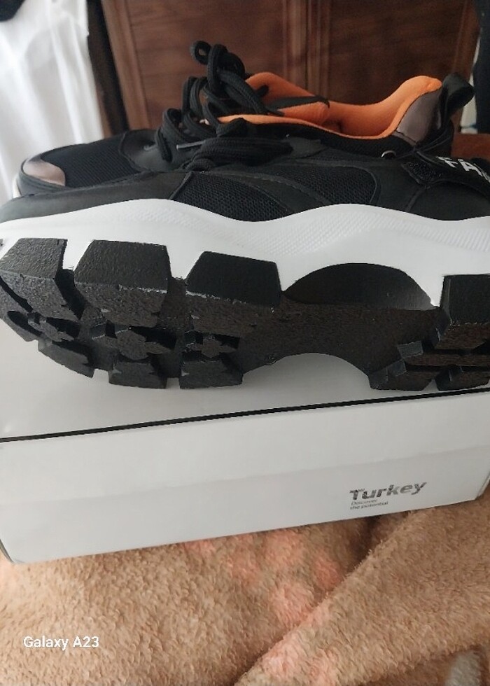 Spor ayakkabi - Görsel 2