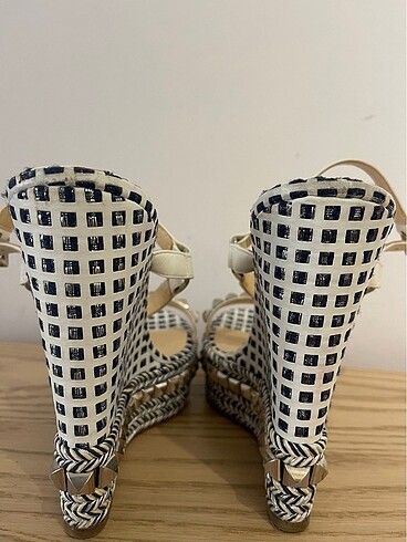 40 Beden çeşitli Renk Christian Louboutin