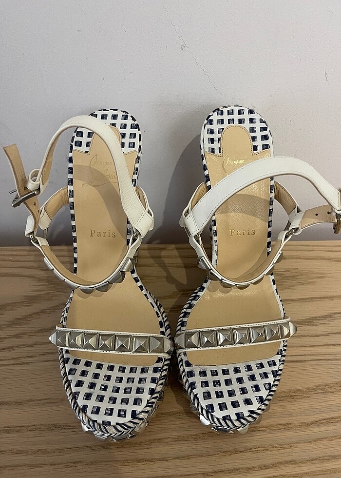 Christian Louboutin - Görsel 2