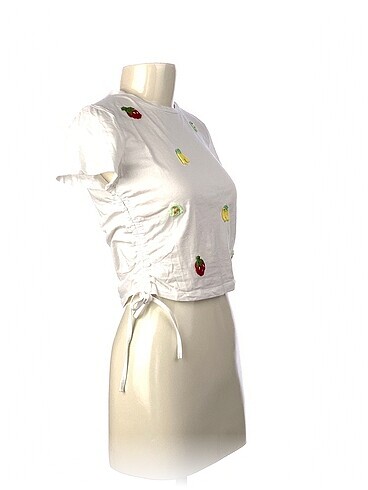 Quzu Quzu T-shirt %70 İndirimli.