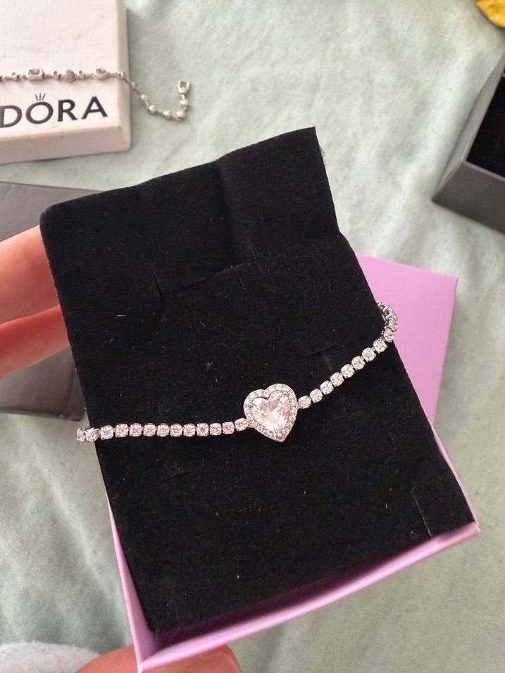 Pembe Kalp Detaylı Kadın Bileklik Seti - Görsel 2