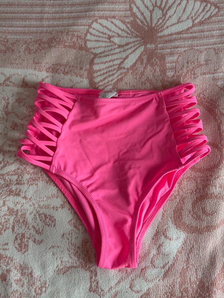 Pembe Bikini - Görsel 5