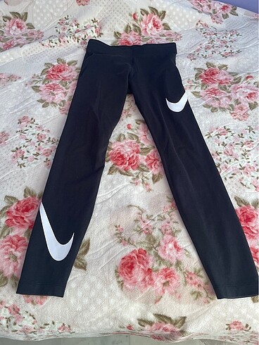 Nike tayt