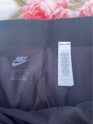 m Beden Nike tayt