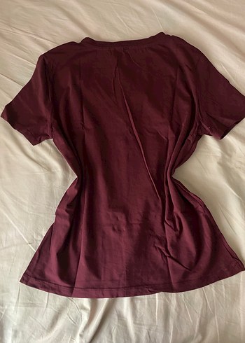 Bordo V Yaka Kadın Tişört - Görsel 2