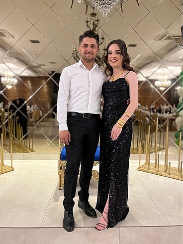 Diğer Uzun yırtmaçlı abiye