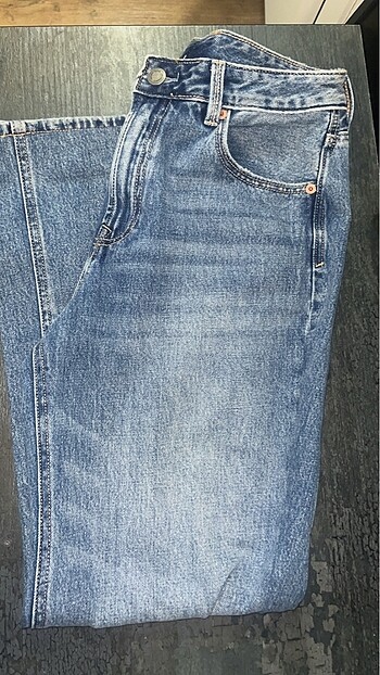 m Beden mavi Renk Stradivarius D92 jean