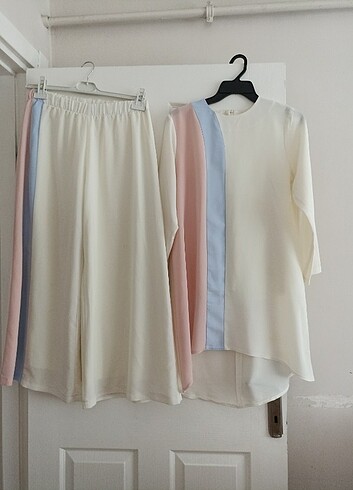 İçi astarlı beyaz ikili takimic gostermez - Görsel 3