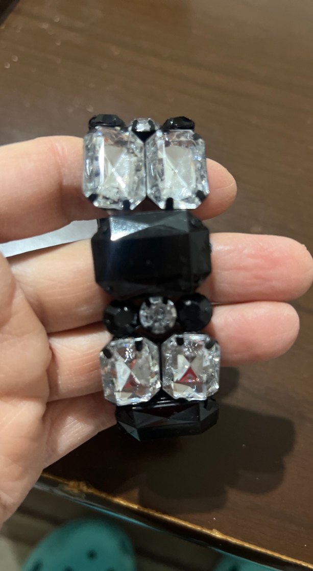 Siyah Parlak Desenli Kadın Bileklik - Görsel 4