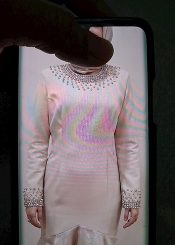 kuyruklu taş detaylı balık model tesettür abiye - Görsel 3